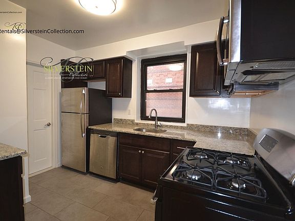 2nd image of 35-05 Parsons Blvd #203