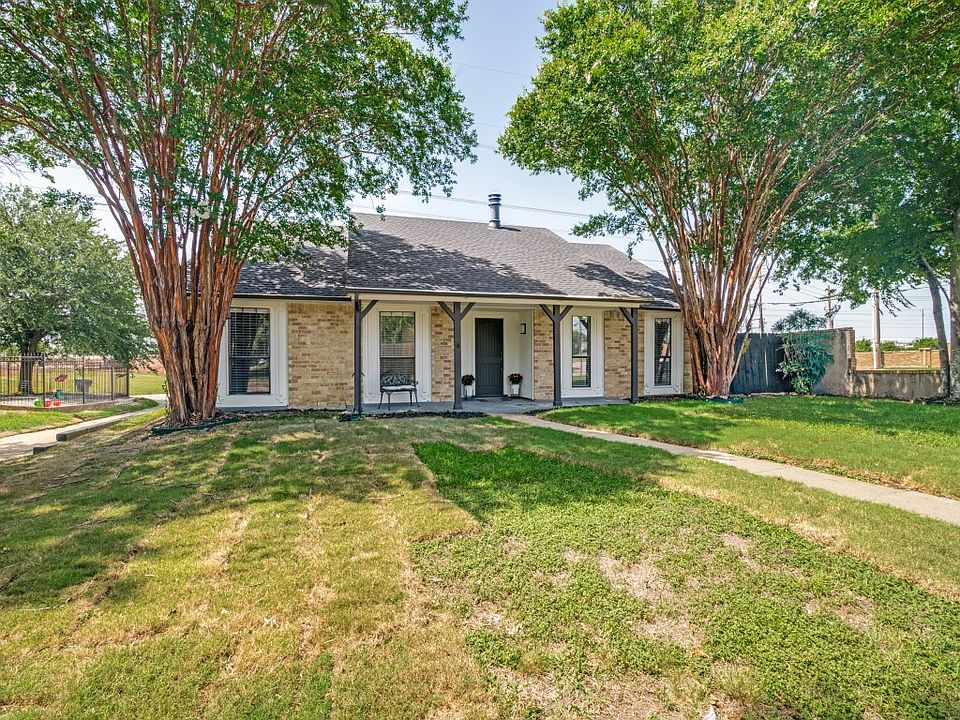 1st image of 2036 Apple Valley Rd