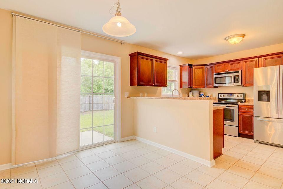 108 Blossom Ct, Maple Hill, NC 28454 Zillow