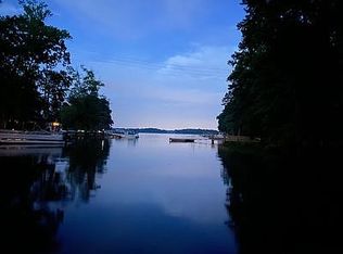 121 Rum Gully Ln, Chapin, SC 29036