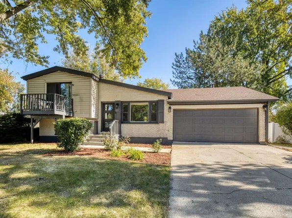 5623 Tennessee Ave, Clarendon Hills, IL 60514