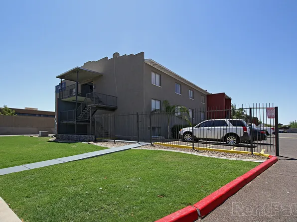 The Edge on Seventeen