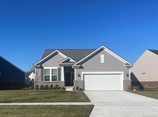 2015 Coventry Dr, Clarkston, MI 48346