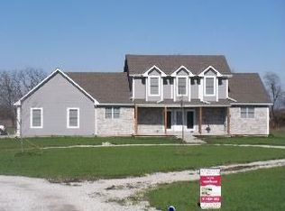 4785 Shawnee Ter, Wellsville, KS 66092