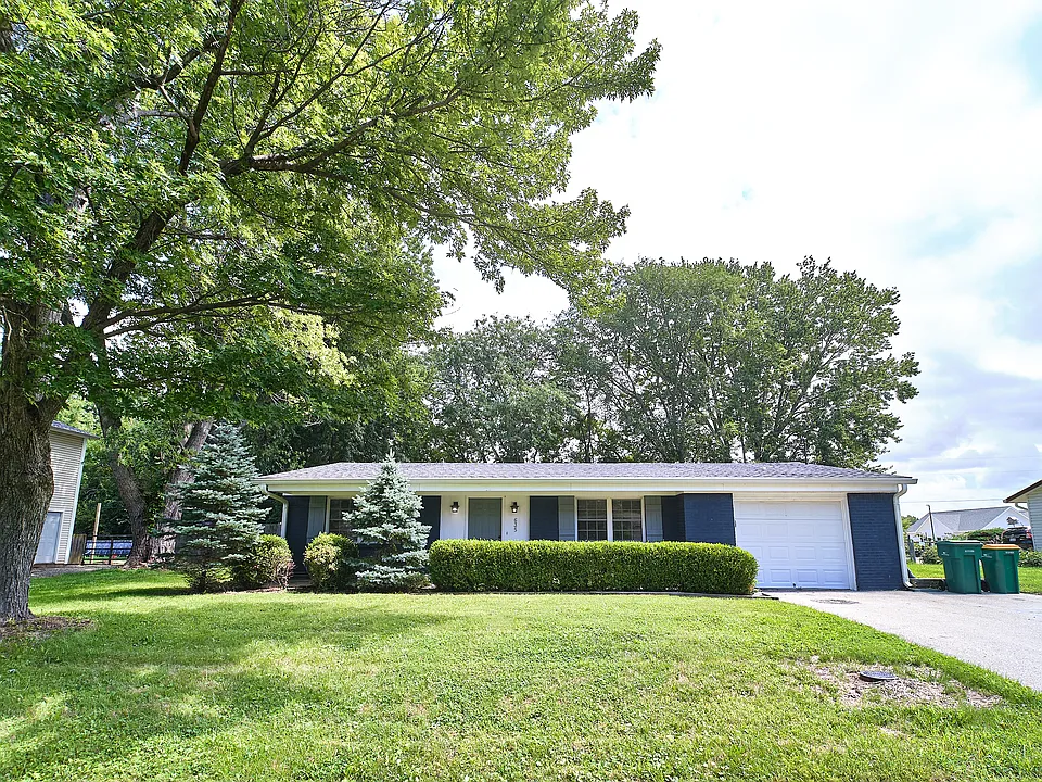 635 Lake View Dr