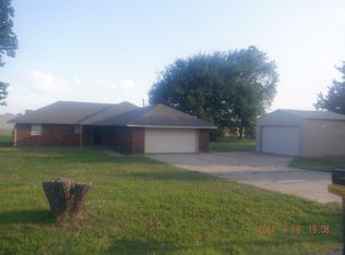 3 Robin Rd, Shawnee, OK 74804