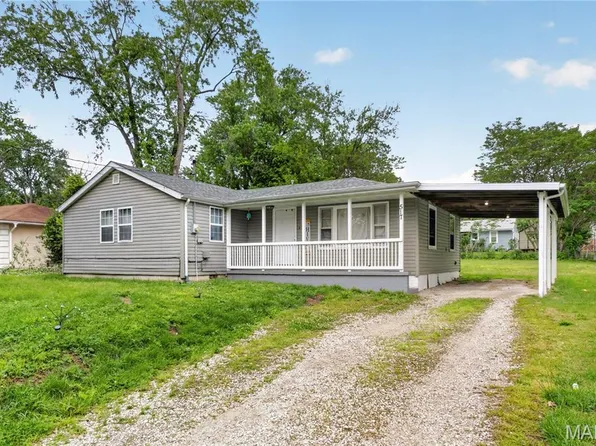 517 Belvedere Dr, Belleville, IL 62223