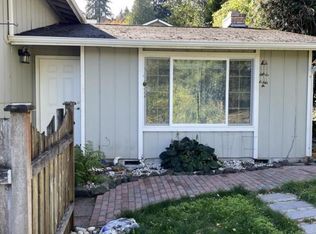 7402 Stanich Ave #B, Gig Harbor, WA 98335