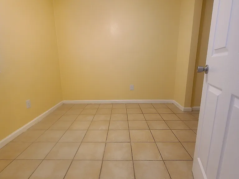 2nd Bedroom or Study room