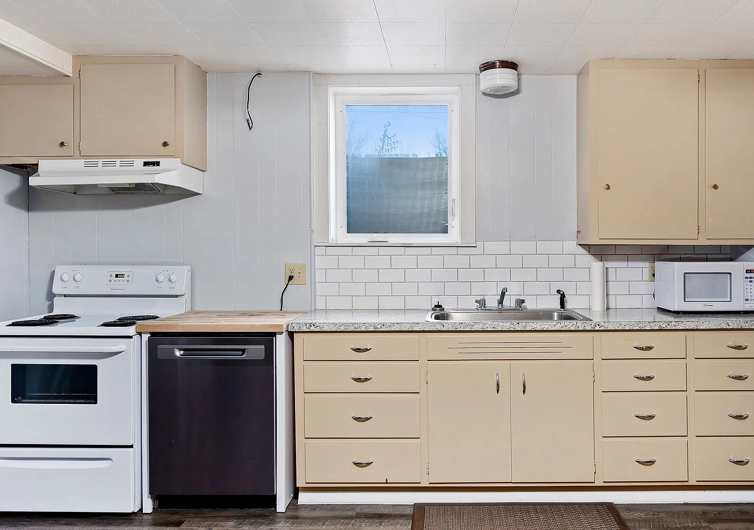 Cozy 1-Bed, 1-Bath Lower-Level Unit Near Downtown Twin Falls — Photo 4