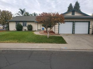 1030 Aldwina Ln, Manteca, CA 95336