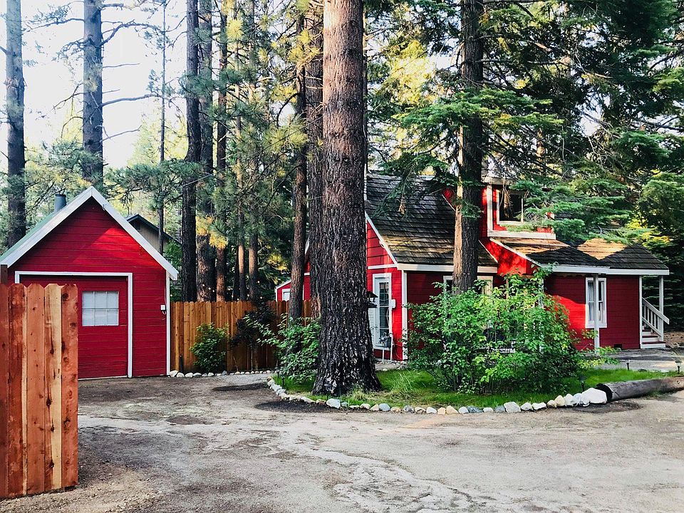 Front of cabin and garage