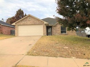 11250 Triple Crown Dr, Flint, TX 75762