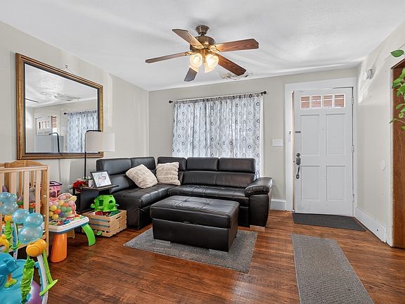 4th image of 101-103 Draper St