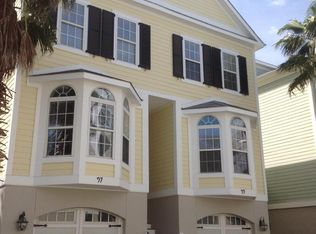 99 W 2nd St, FOLLY BEACH, SC 29439