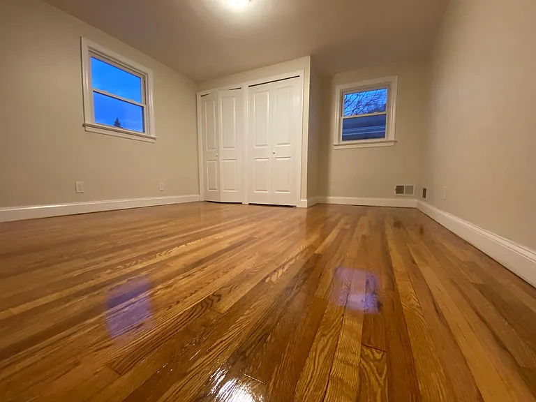211 Hillside Ave — Photo 11