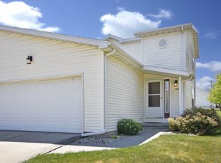 1303 Beacon Hill Ct, Normal, IL 61761