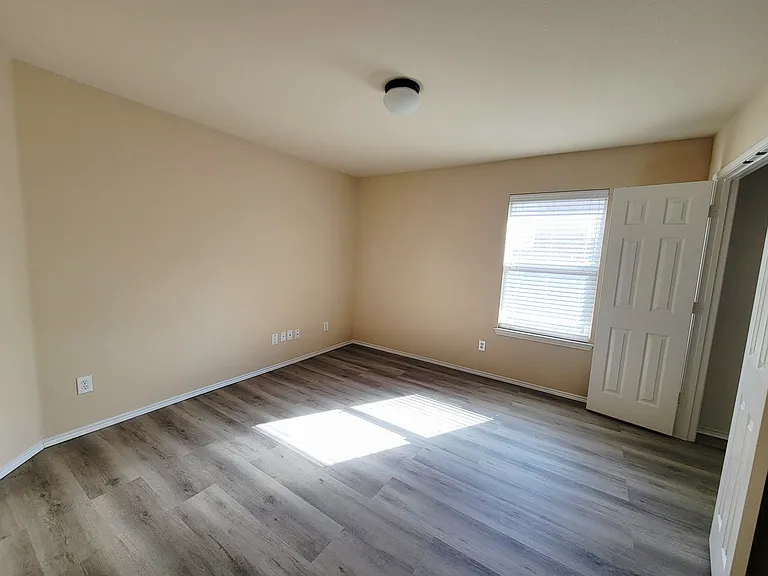 10032 Daly Dr — Photo 14