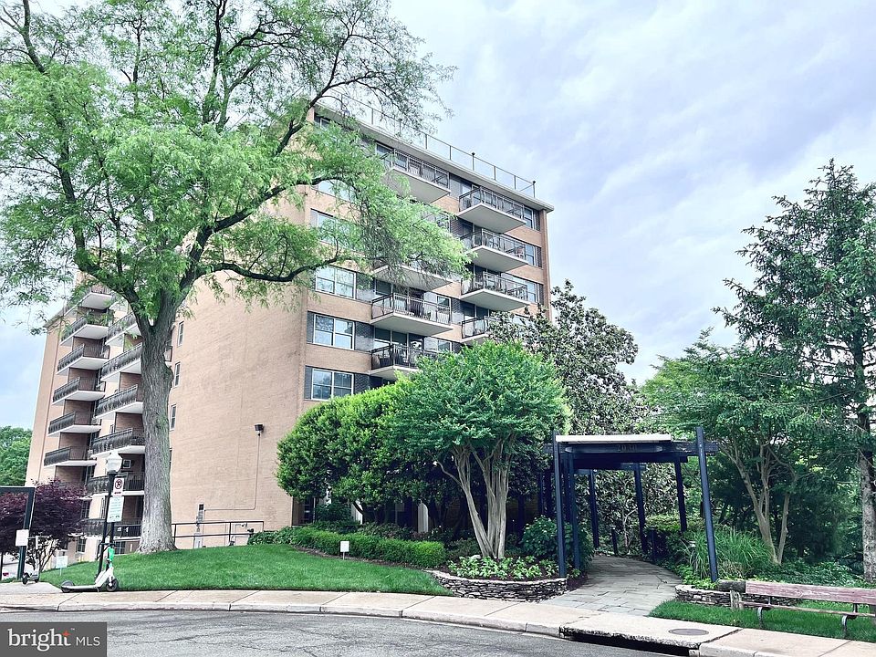 1st image of 2030 N Adams St APT 305