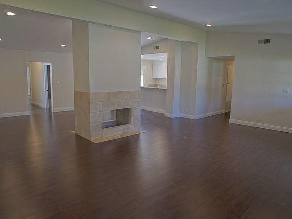 3rd image of 7806 De Soto Ave