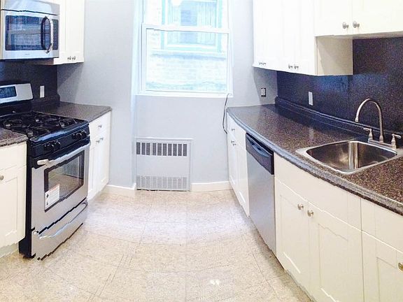 2nd image of 18-32 21st Dr #1