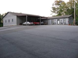 411 Sandhill Hickory Lvl Rd, Carrollton, GA 30116