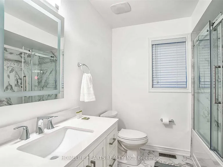 2360 Britannia Rd W #1 — Photo 33