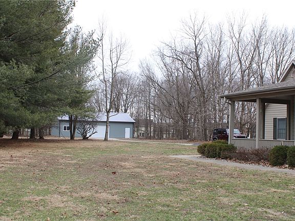 4th image of 1 Prairie Sun Ln
