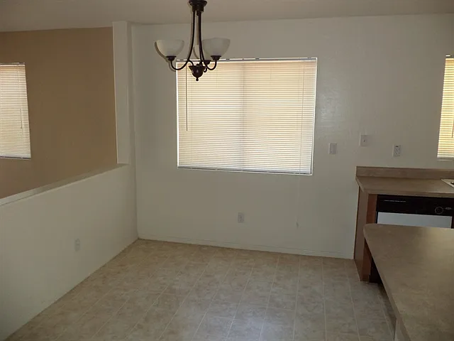 23976 W Grove St — Photo 3