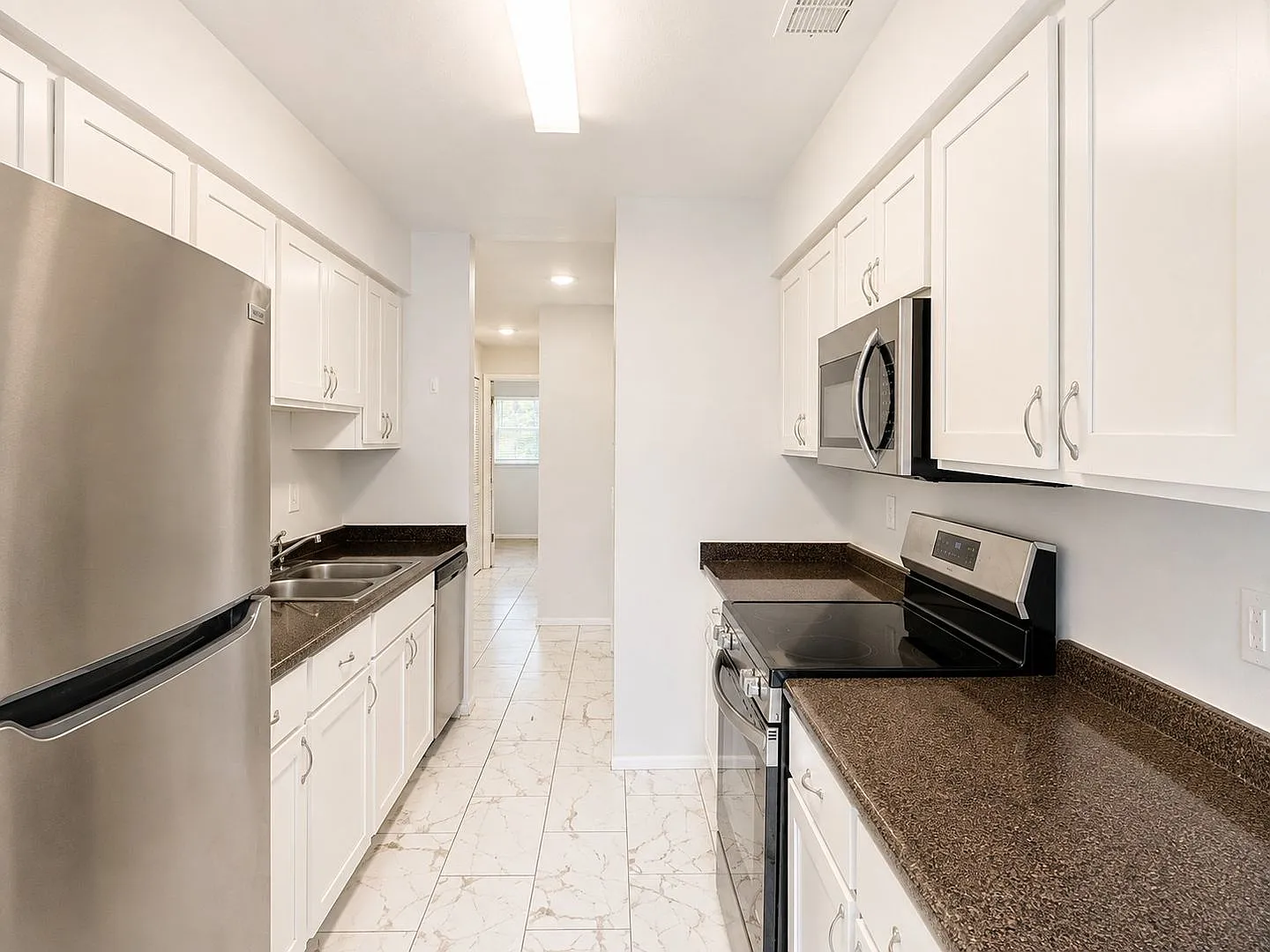 Well Maintained Home, Available Now — Photo 3