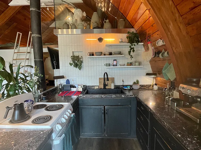 7985 Douglas Dr #A — Photo 15