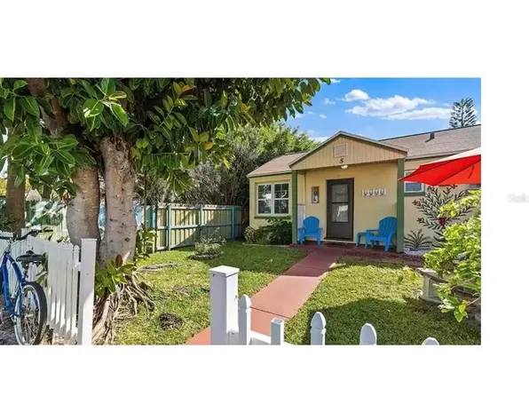 14141 GULF BOULEVARD #5, MADEIRA BEACH, FL 33708