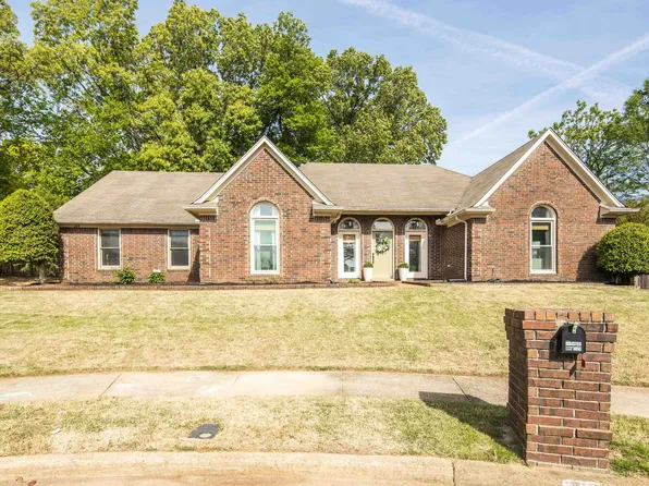 288 Hughes Cv, Collierville, TN 38017