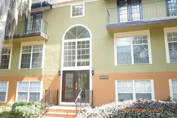 1st image of 3958 Versailles Dr