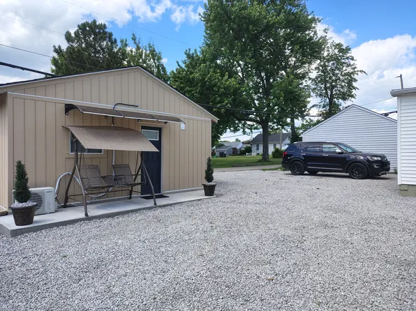 2401 Fairmont Ave, New Albany, IN 47150