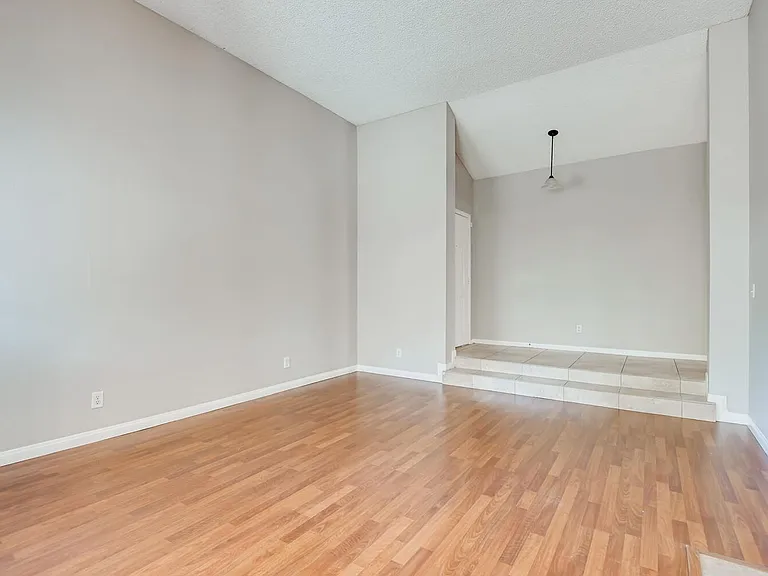 2507 Kilmaron Cir — Photo 11