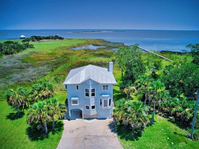 98 Bay Ave, Apalachicola, FL, 32320