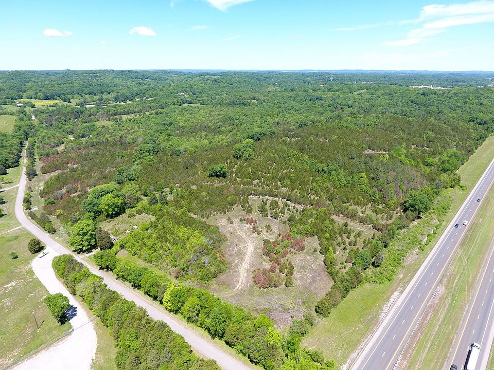 Perfect location along interstate.