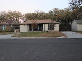 2813 McGee St, Fort Worth, TX 76112