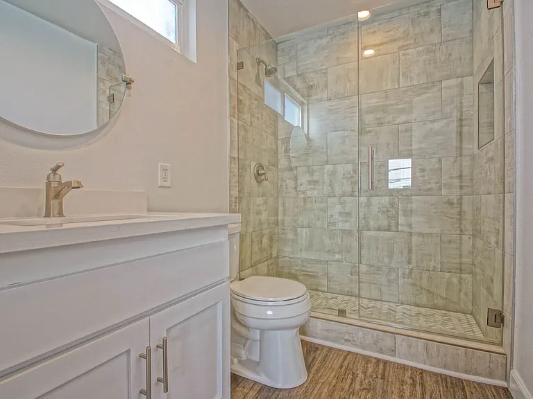307 Bayview Dr — Photo 31
