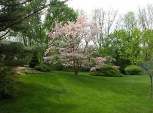 1005 N 6th St, Emmaus, PA