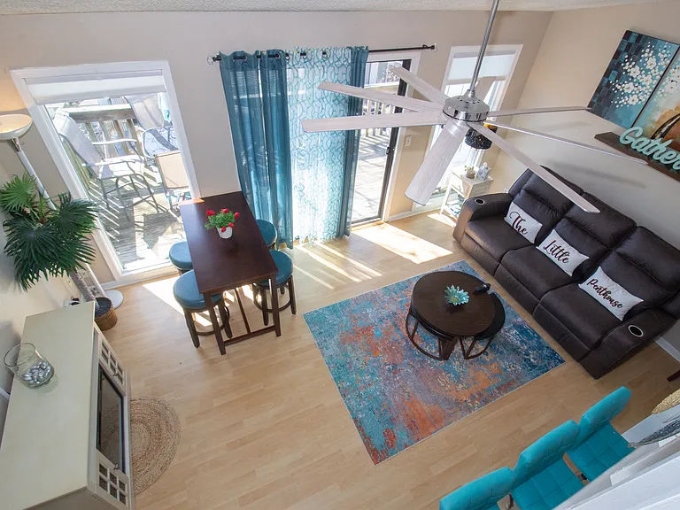 237 Southwood Shores Pl #3B — Photo 3