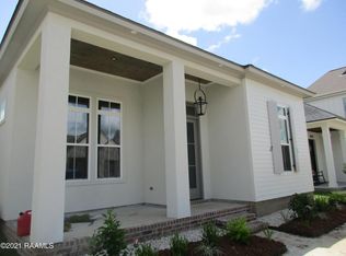 406 Catalina Ln, Youngsville, LA 70592