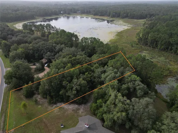 113 Ashley Lake Dr #8, Melrose, FL 32666