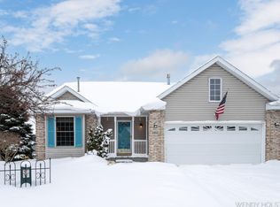 2955 Bayberry Ct, Holland, MI