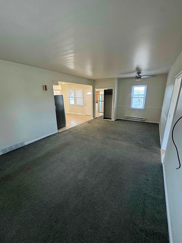 Updated Two Bedroom First Floor Unit on Expansive Lot — Photo 3
