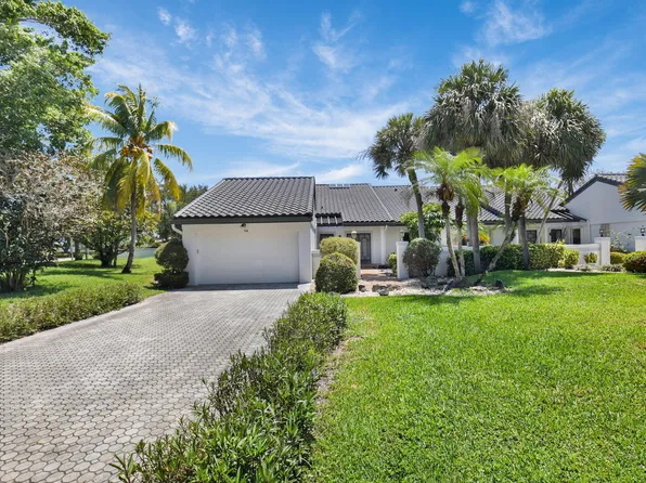 14 Windsor Lane, Boynton Beach, FL 33436