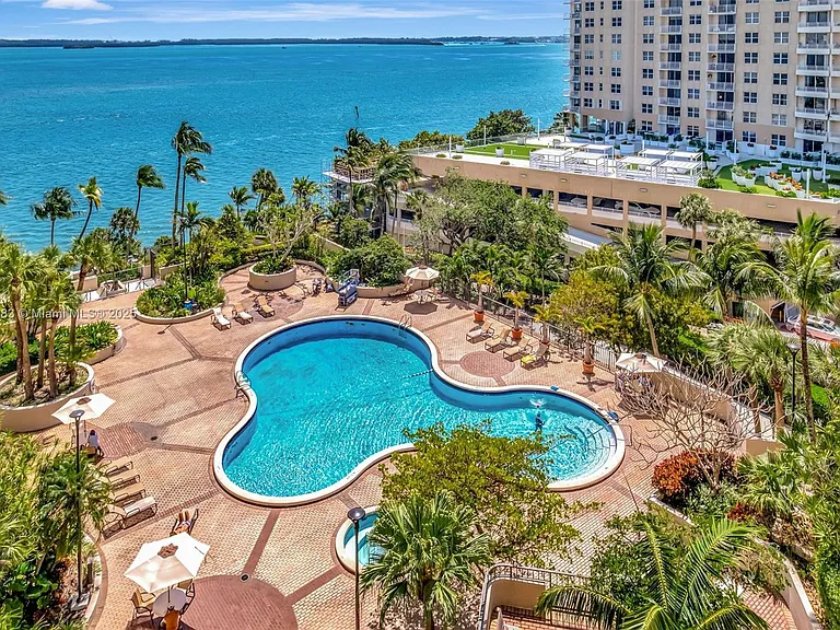 520 Brickell Key Dr #A914 — Photo 47