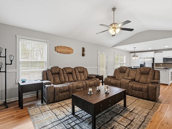 2nd image of 302 Weathering Ln