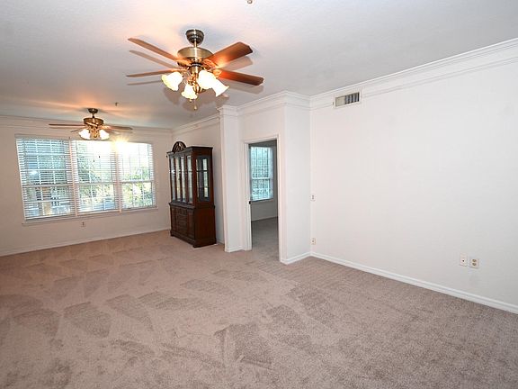 3rd image of 4178 Central Sarasota Pkwy APT 323